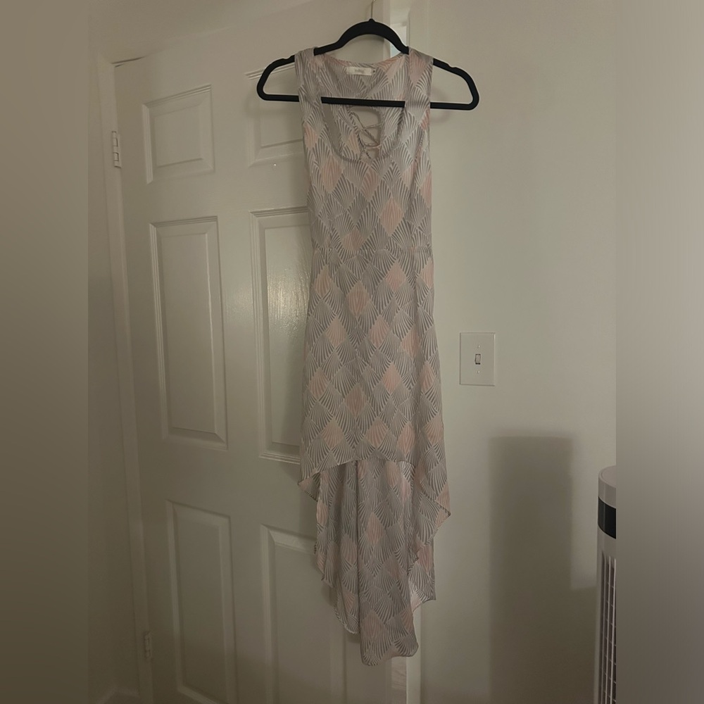 Cute flowy Millau dress. Size small.